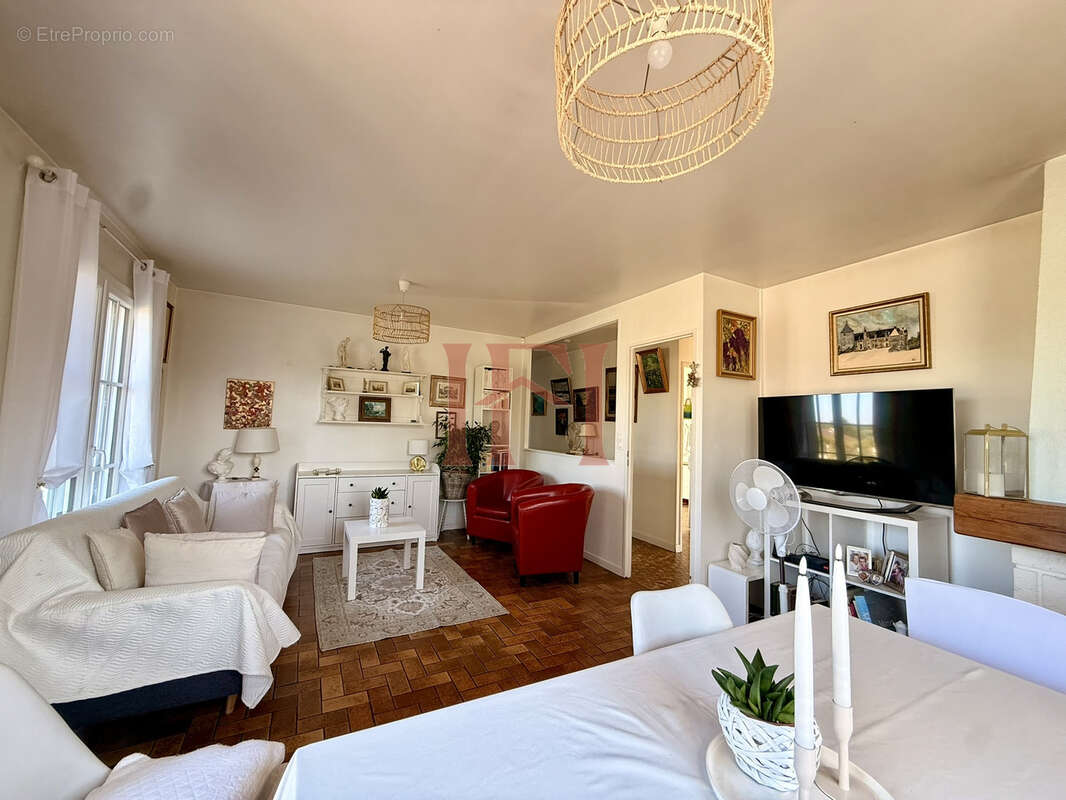 5 min de la zone commerciale de saint-denis-les-ponts   charmant pavillon de plain-pied sur s/sol complet - photo 6
