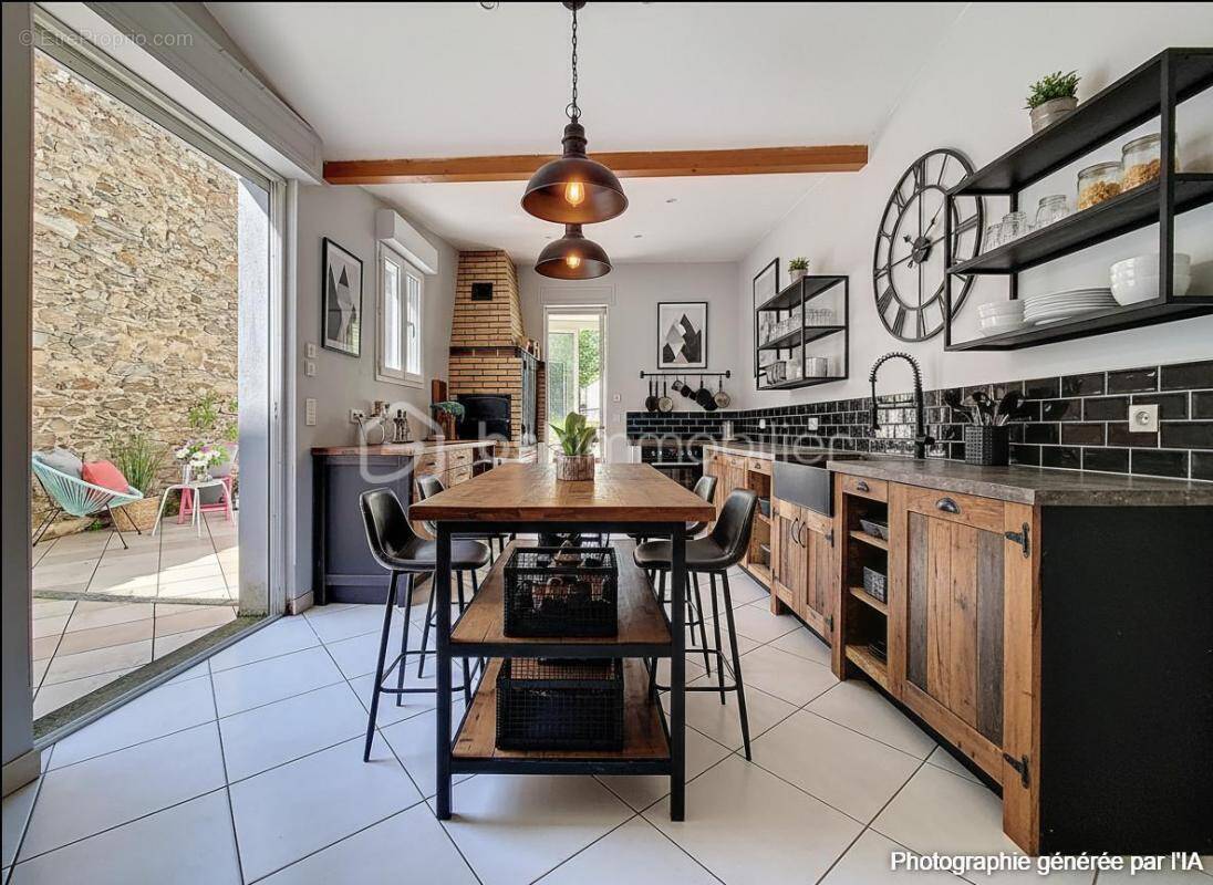 Maison à PONT-DE-LARN