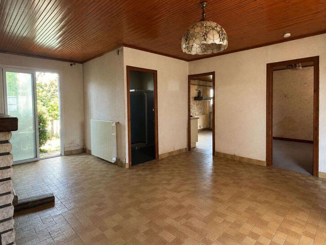 Charmante maison à rénover à proximité immédiate des plages - photo 3