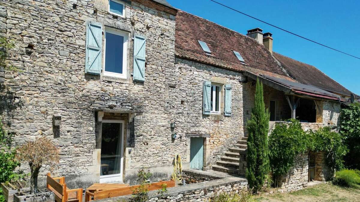 Maison à GOURDON