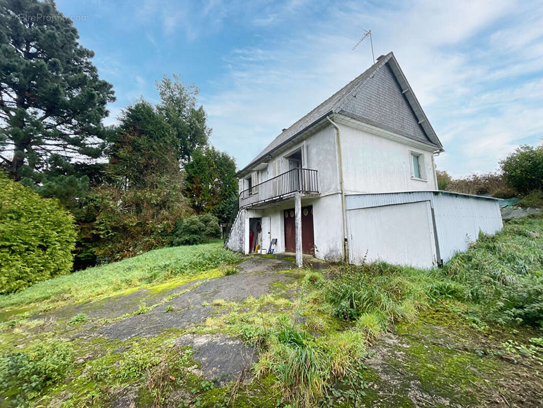 Maison à CARHAIX-PLOUGUER