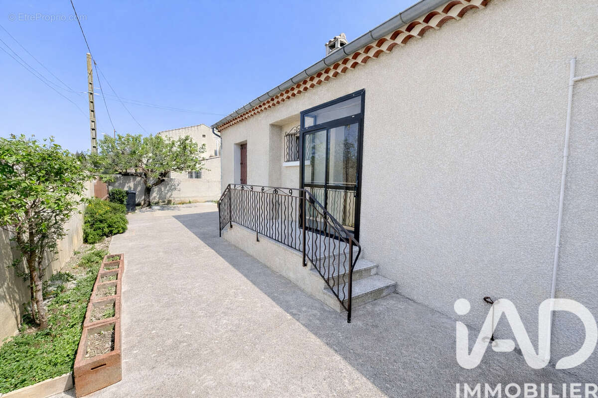 Photo 2 - Maison à VEDENE