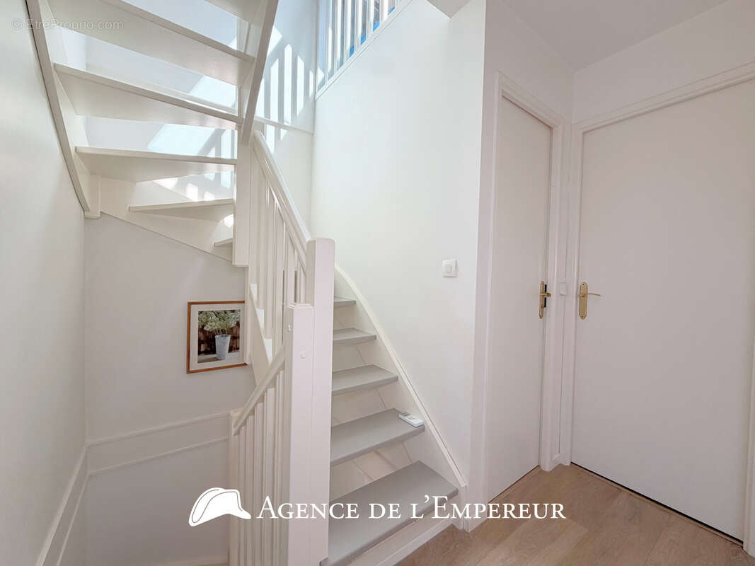 Maison à NANTERRE