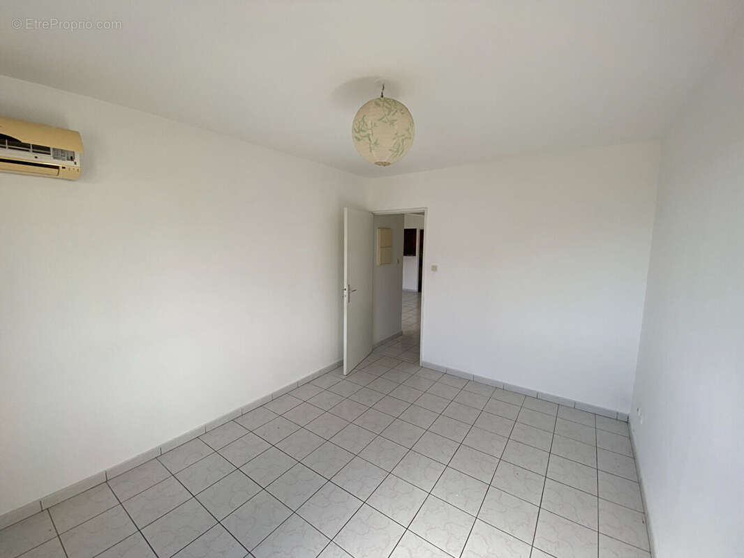 Appartement à SAINT-DENIS