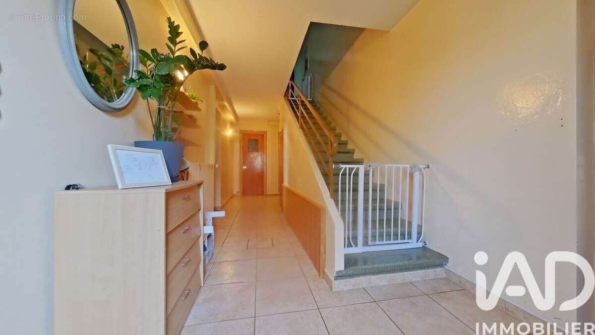 Maison 200 m² à Cuttura  - photo 2