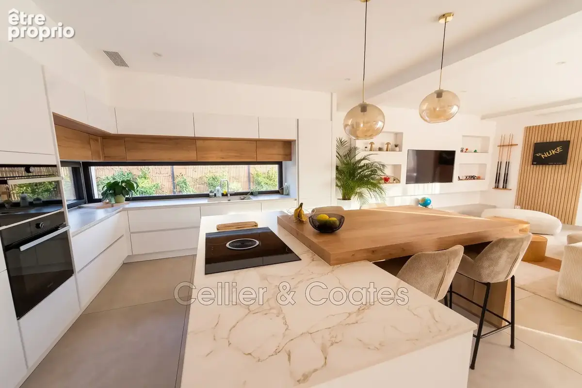 Maison 7 pièces 191 m² à vendre à Bormes-Les-Mimosas (83230) - photo 3