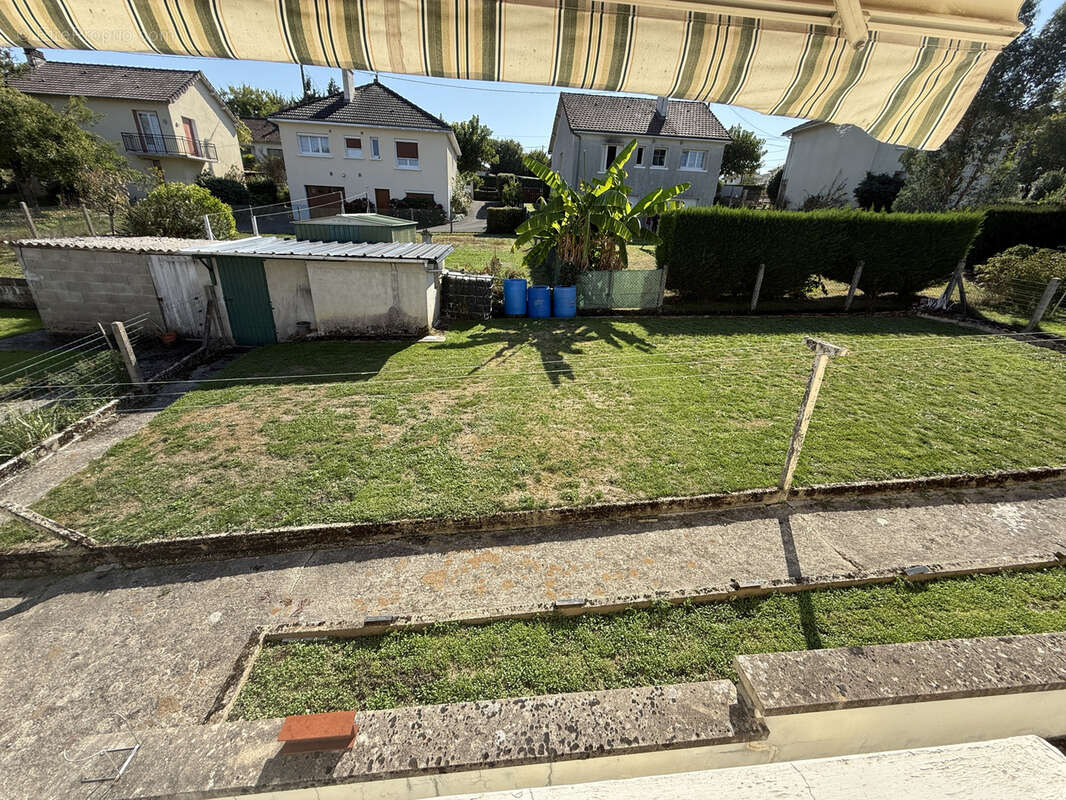 Maison à SAINT-JUNIEN