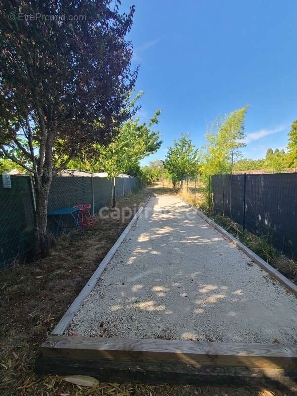 Maison à vendre sur Saintes - photo 15