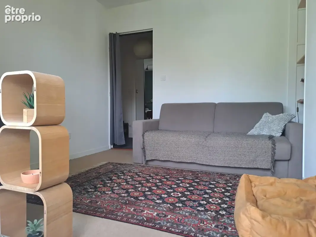 Appartement T4 en duplex de 85m2 avec jardin et terrasse dans le centre de Fontaines St Martin ! - photo 11