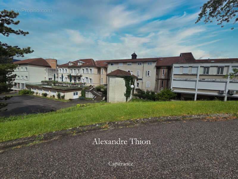 Maison à CONFORT
