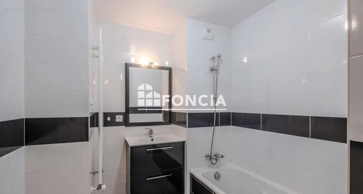 Appartement à SAINT-JULIEN-EN-GENEVOIS