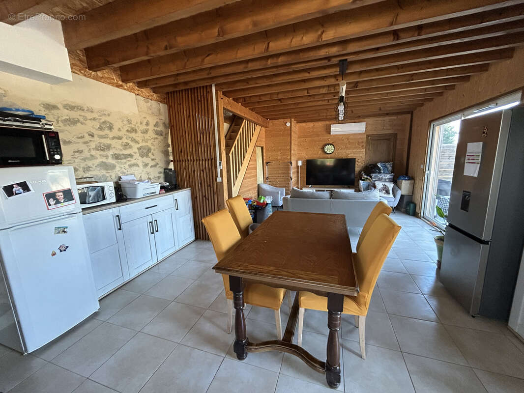 Propriété 2 maisons - dépendances - étang - idéale projet gîte ou professionnel - photo 12