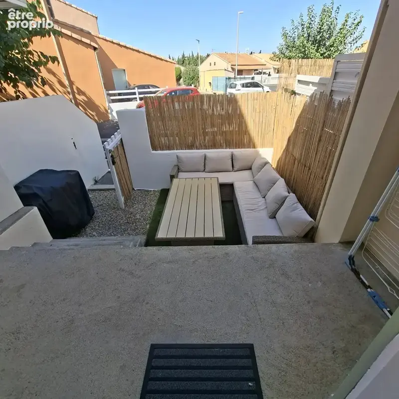 Appartement en duplex, avec terrasse et parking - photo 2