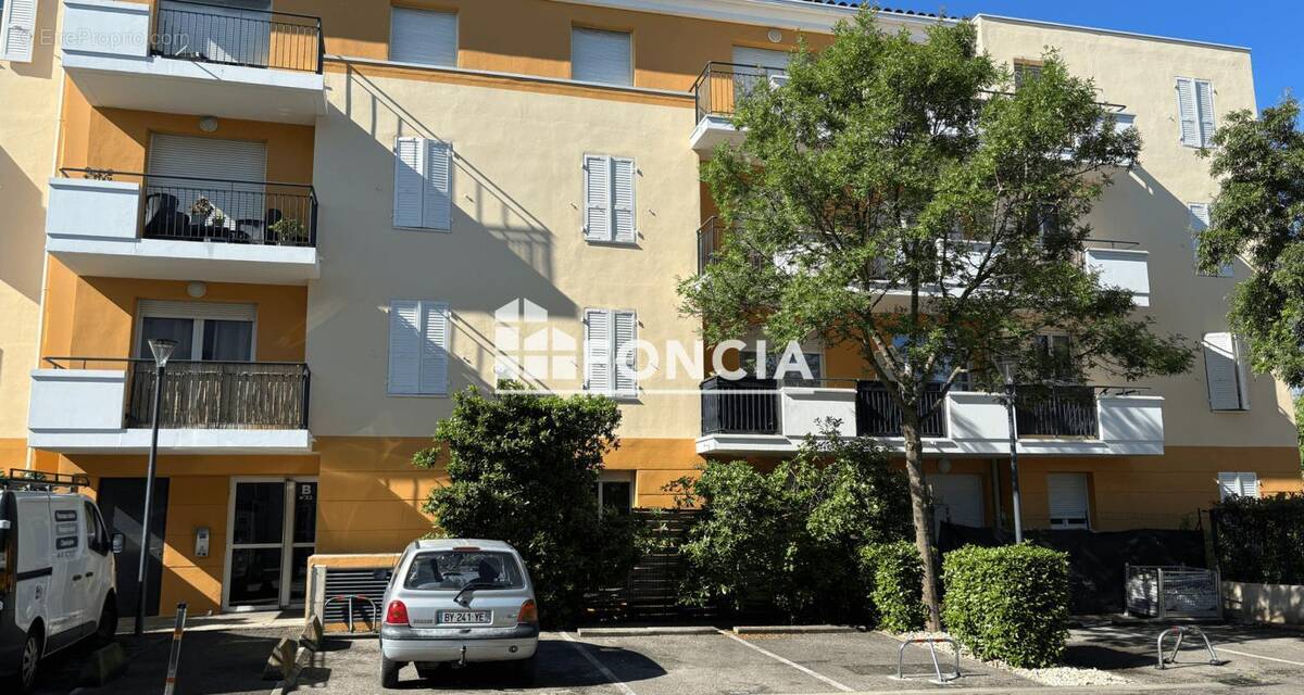 Appartement à LE PONTET