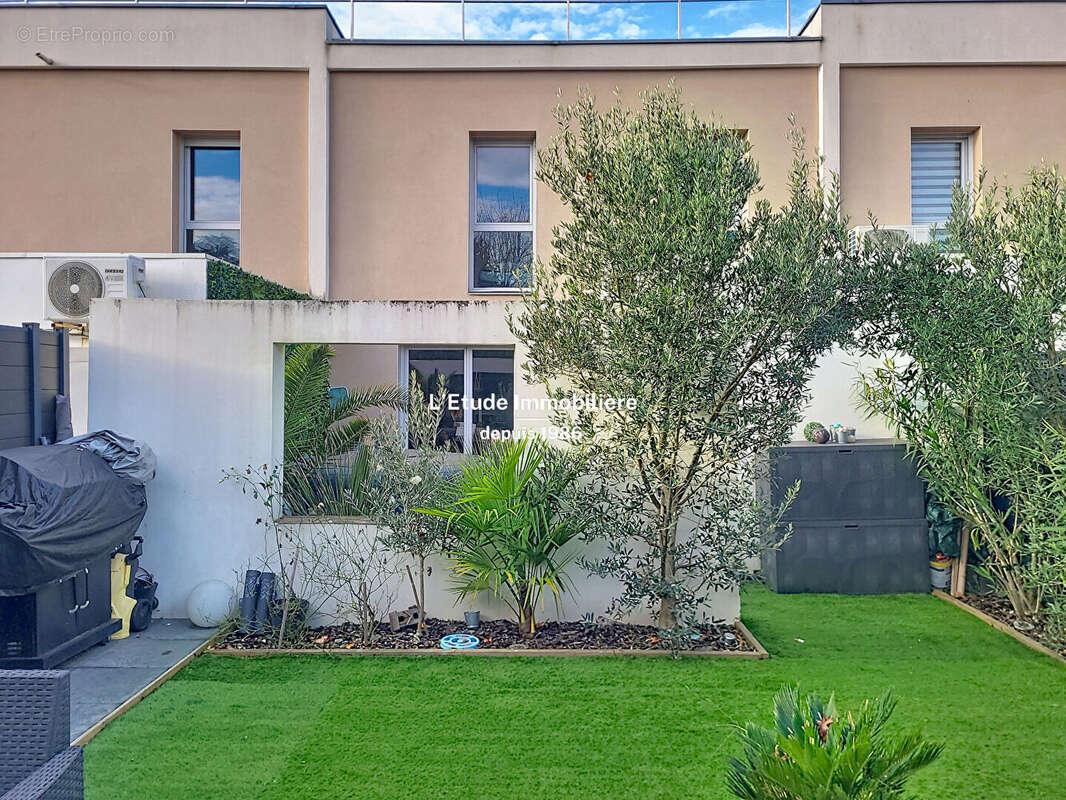 Maison à CALUIRE-ET-CUIRE