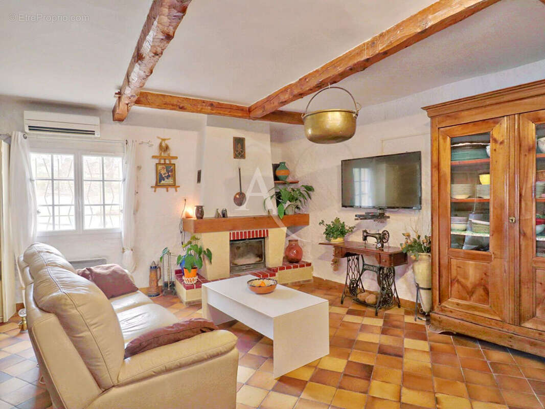 Maison à PIERREVERT