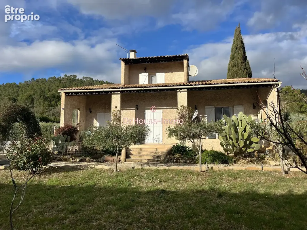 Maison à LE VAL