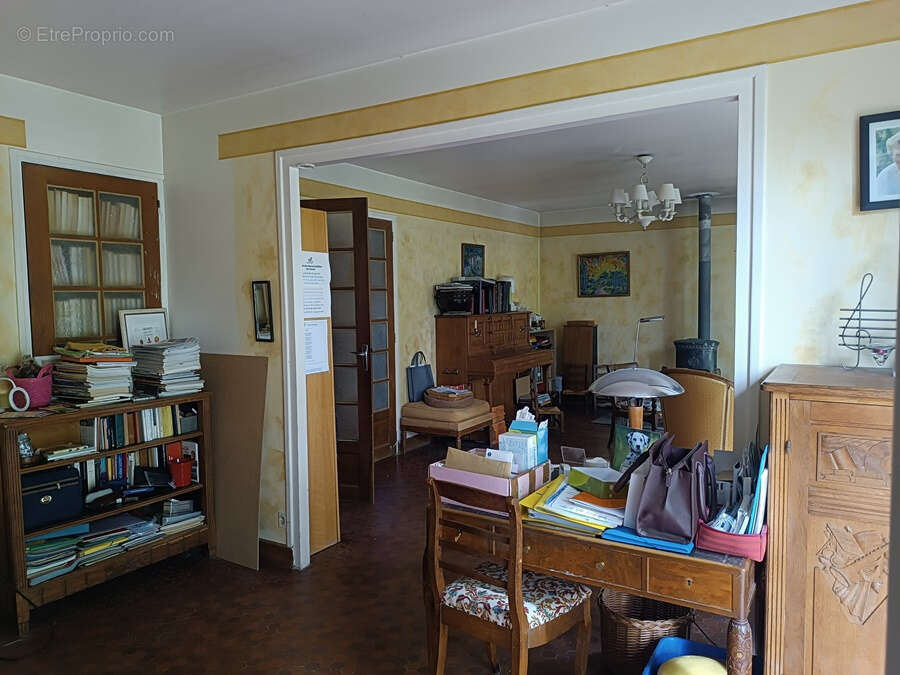 Maison à LA GUERCHE-SUR-L&#039;AUBOIS