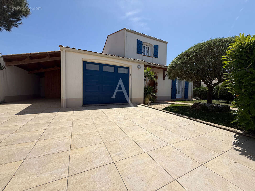 Maison à SAINT-GILLES-CROIX-DE-VIE