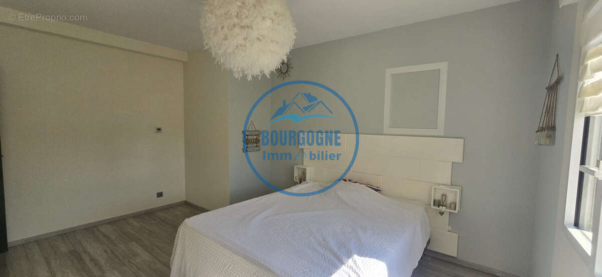 Maison familiale 200 m2 7 pièces / Aux portes de Chalon sur Saône - photo 6
