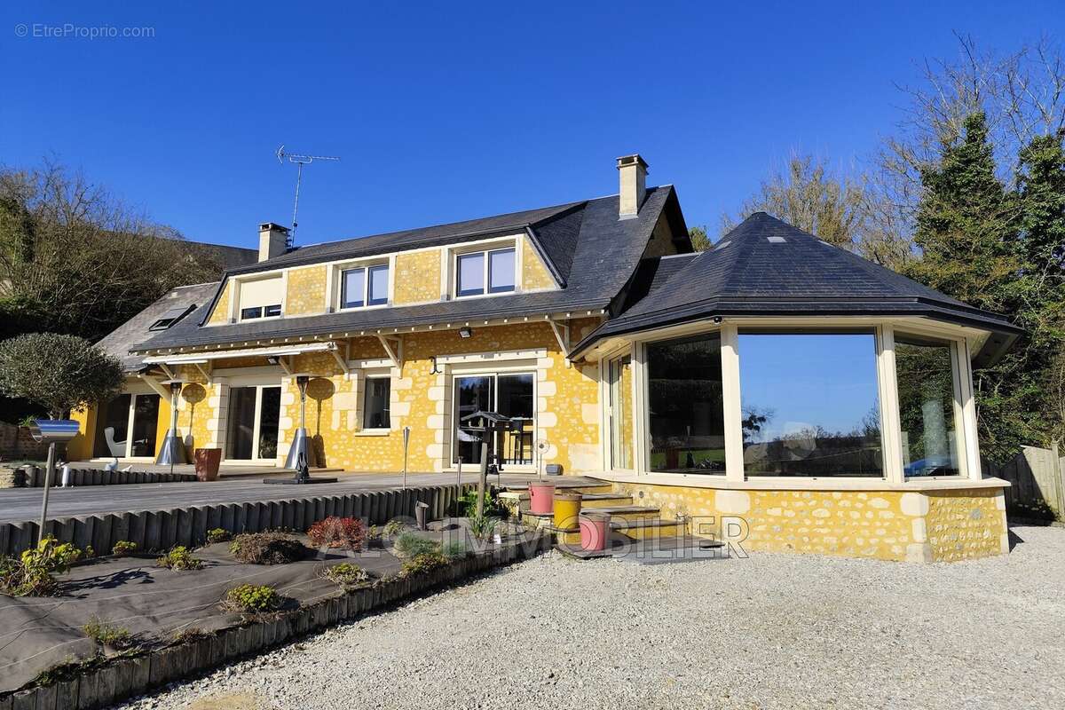 Maison 169 m² à Coulonges-Sur-Sarthe  - photo 4