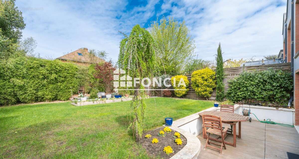 Appartement à RUEIL-MALMAISON