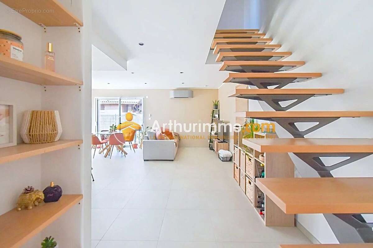 Maison à BOURGOIN-JALLIEU