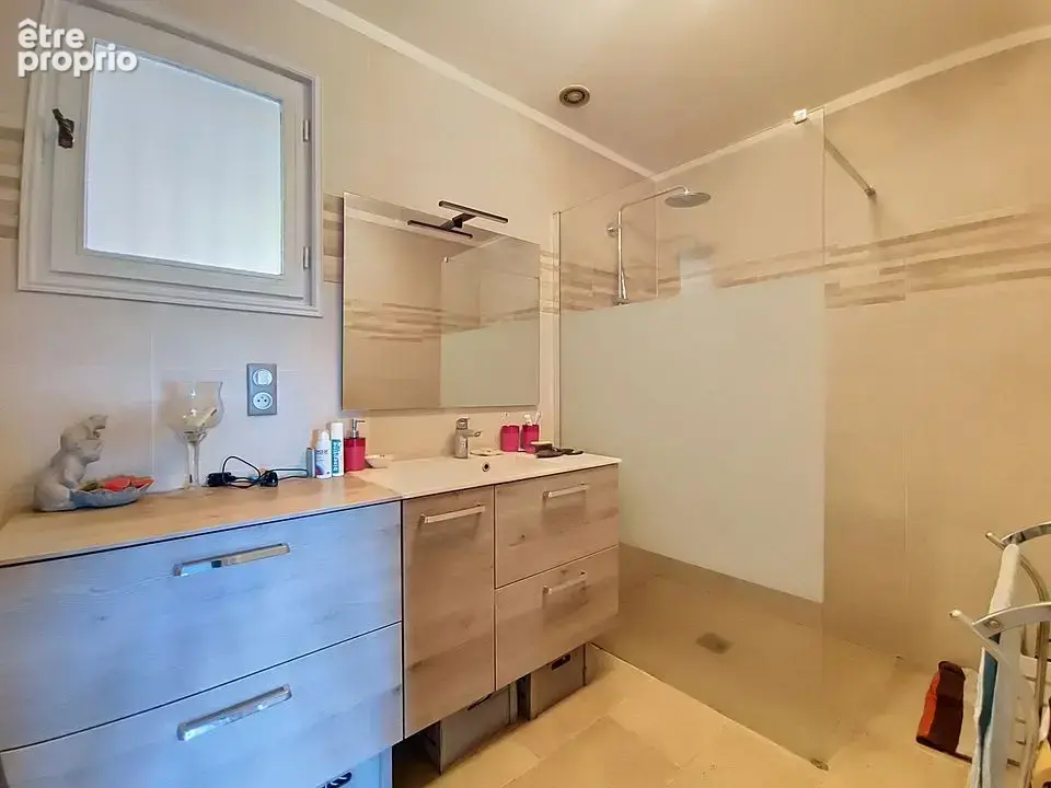 Flassans-sur-issole   maison familiale 210 m2 • vue dégagée • appartement indépendant - photo 11