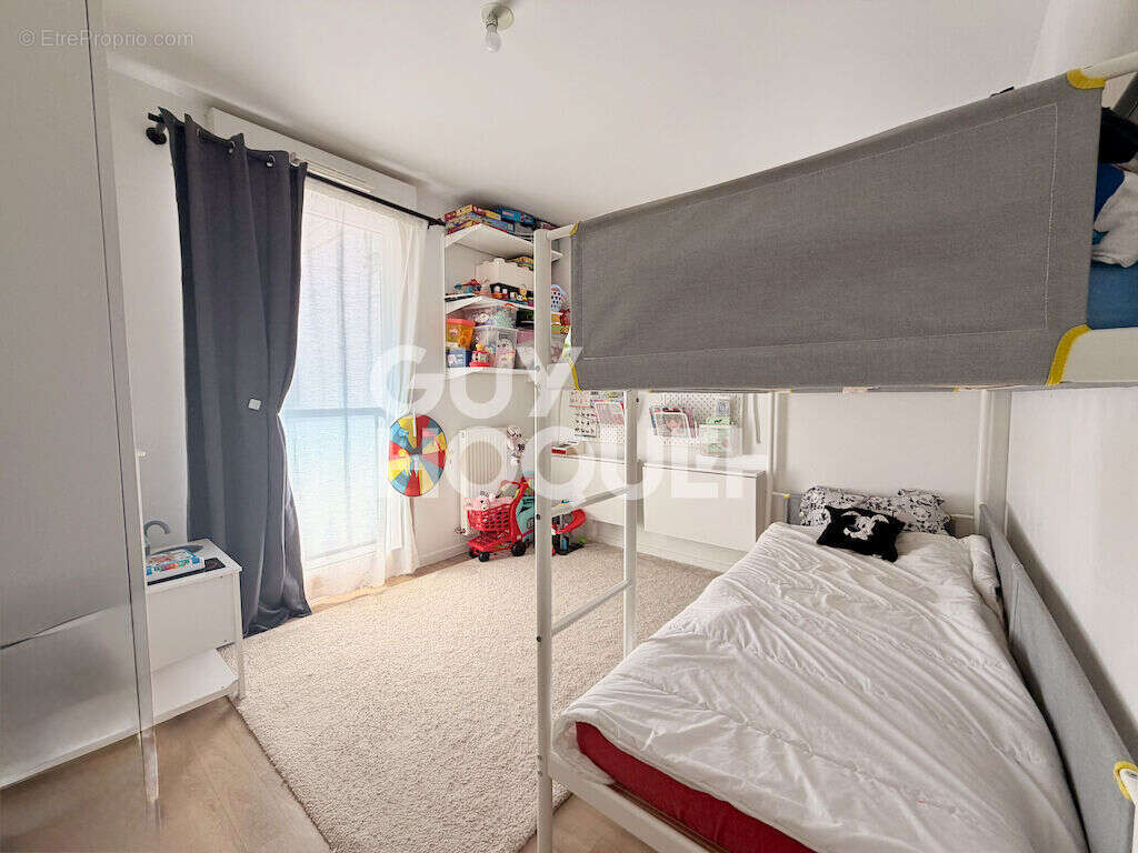 Appartement à COLOMBES