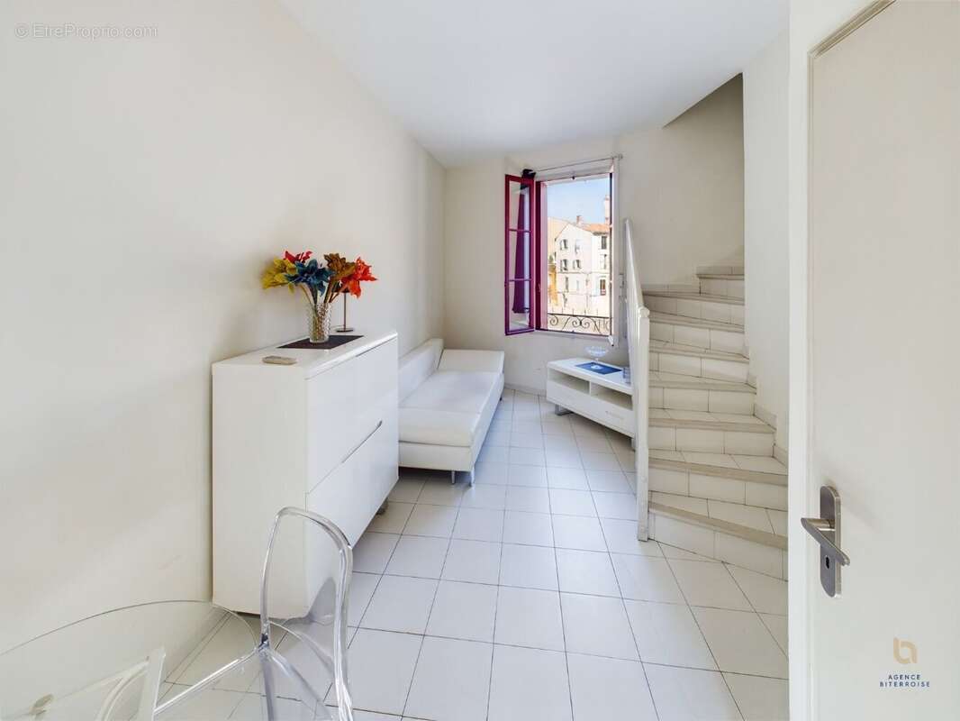 Maison à BEZIERS