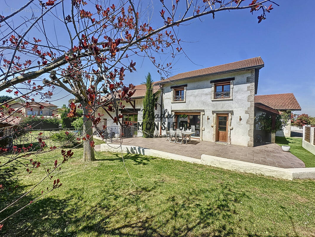 Maison à BOURGOIN-JALLIEU