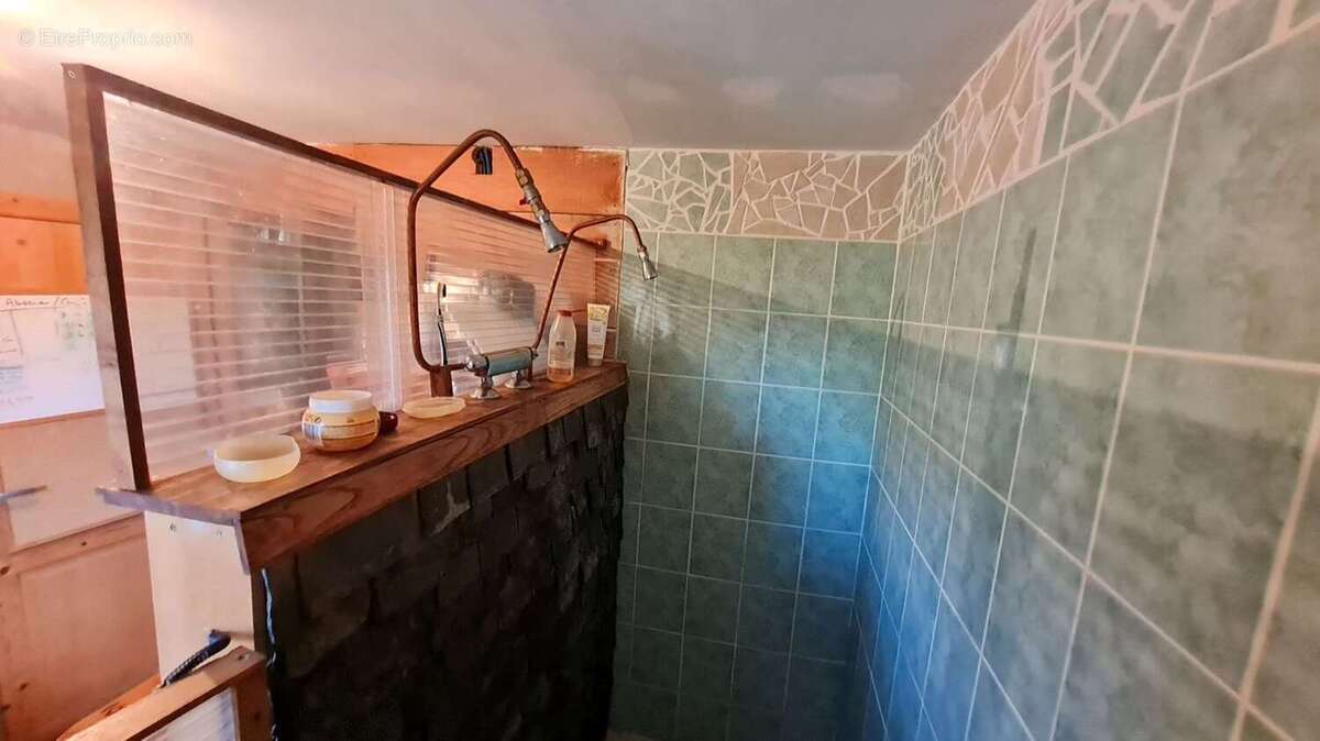 Appartement 110 m² à Favars  - photo 30