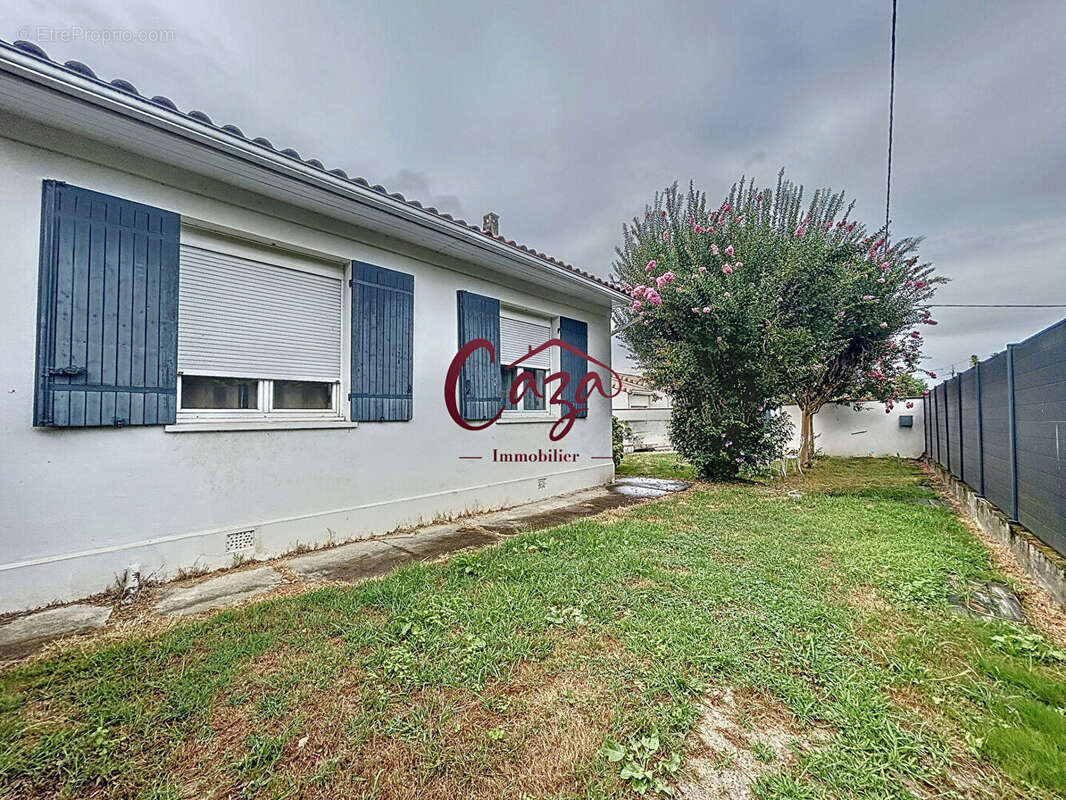 Maison à CAMBLANES-ET-MEYNAC