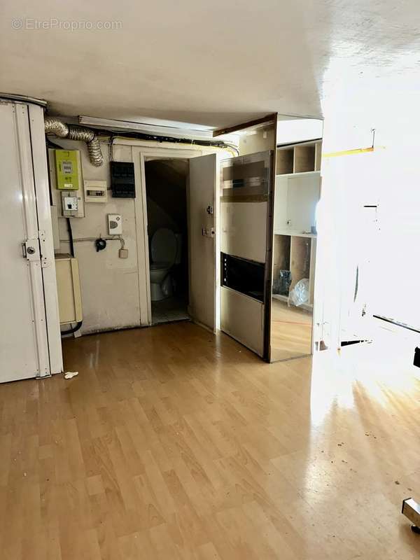 Commerce à PARIS-3E