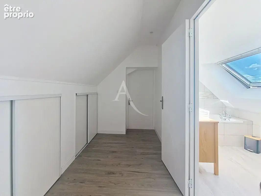 Maison Etriche 7 pièce(s) - photo 9