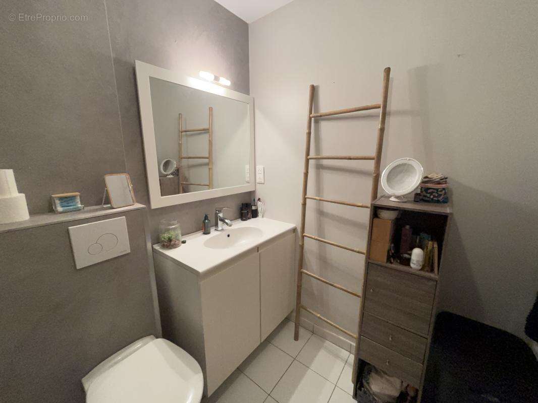 Appartement à COUZEIX