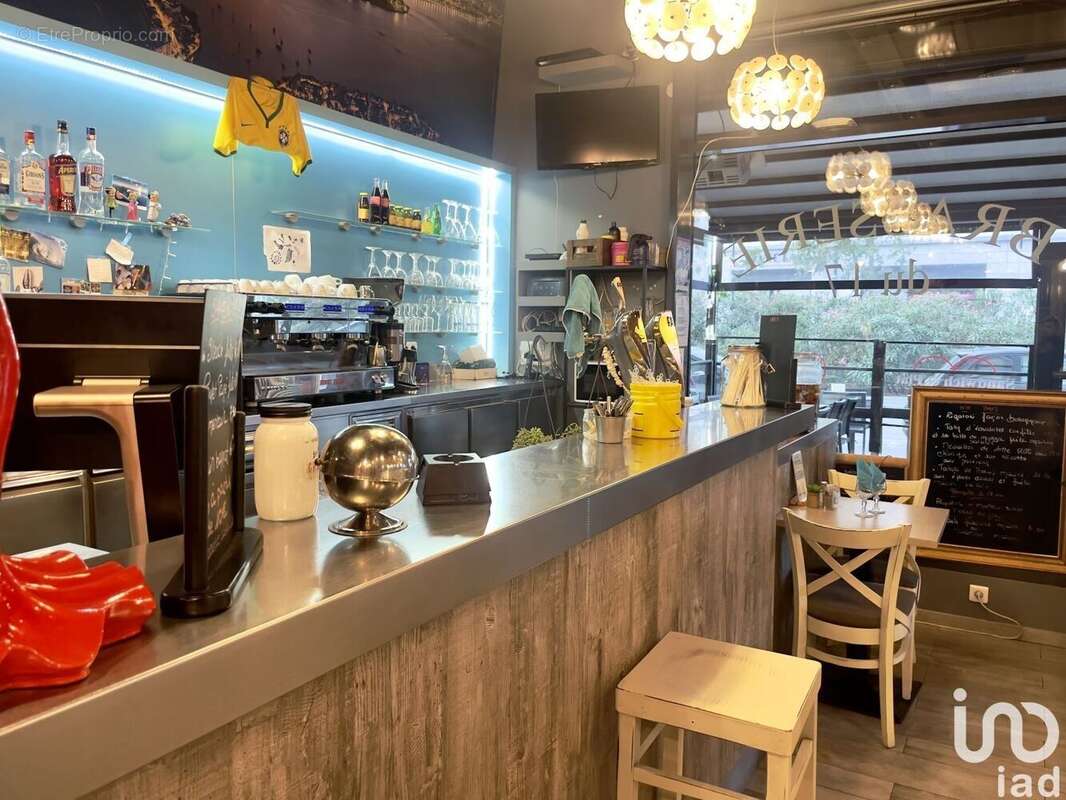 Photo 2 - Commerce à MARSEILLE-10E