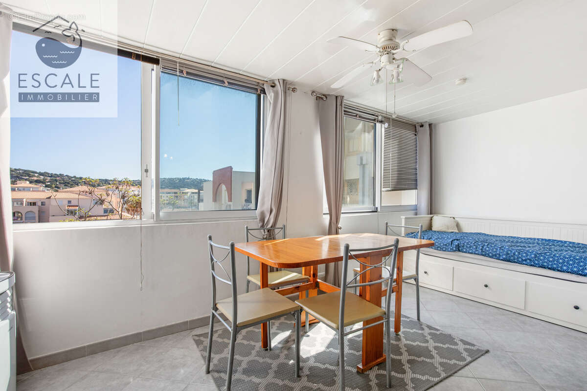 Vente type 2 cabine reamenage + parking aux quilles a sete - photo 3