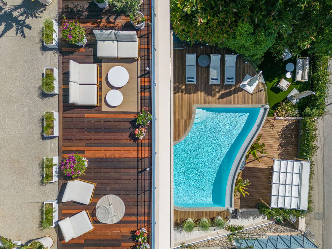 Maison 187 m² à Villefranche-Sur-Mer  - photo 3