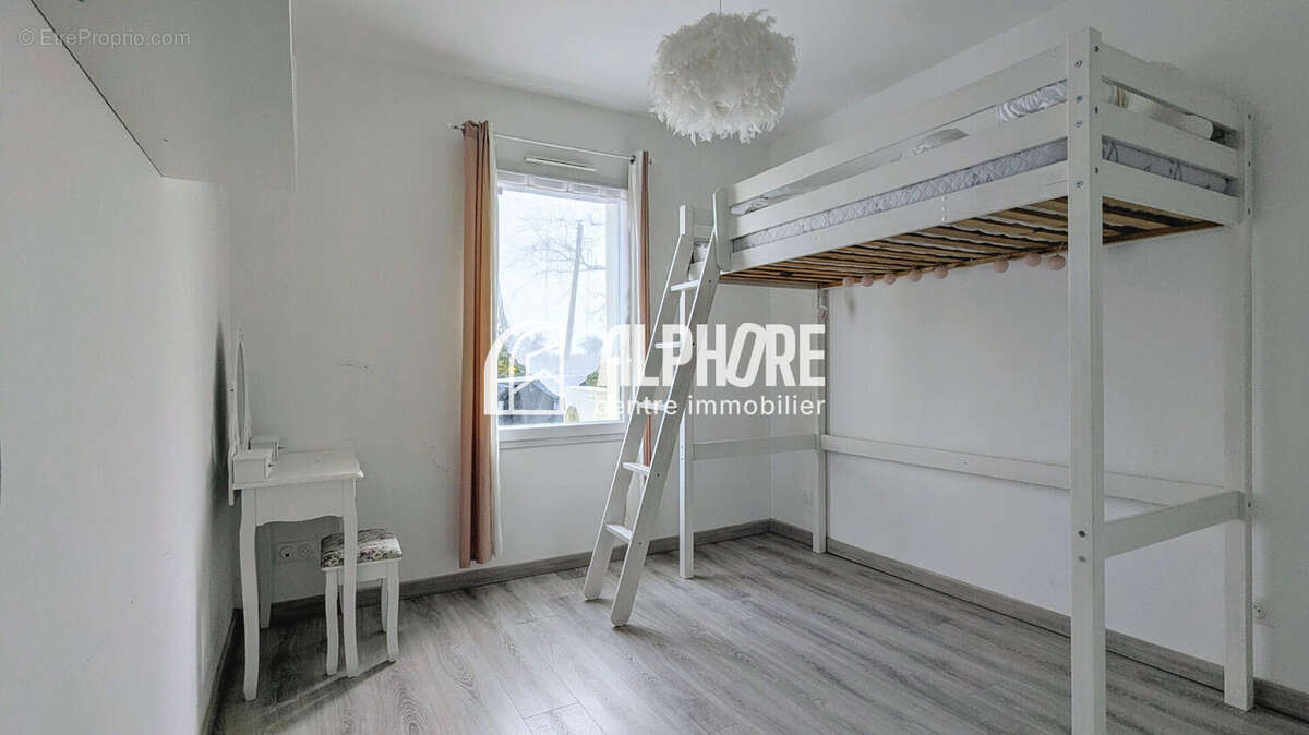 Maison Chaumes En Retz 5 pièce(s) 99 m2 - photo 7