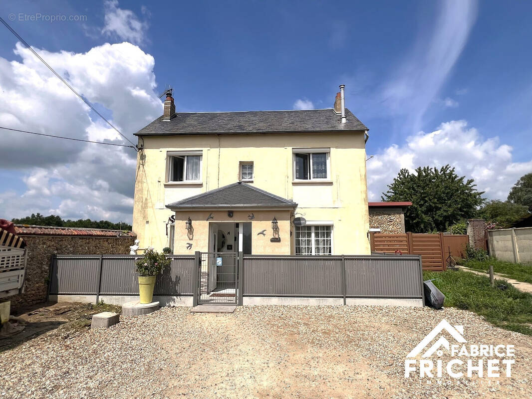 Maison à PACY-SUR-EURE