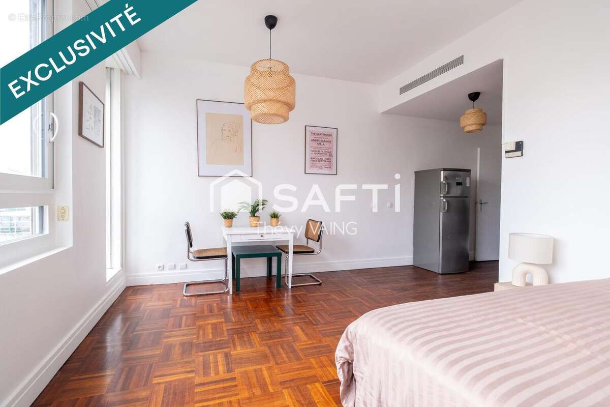 Photo 2 - Appartement à PARIS-10E