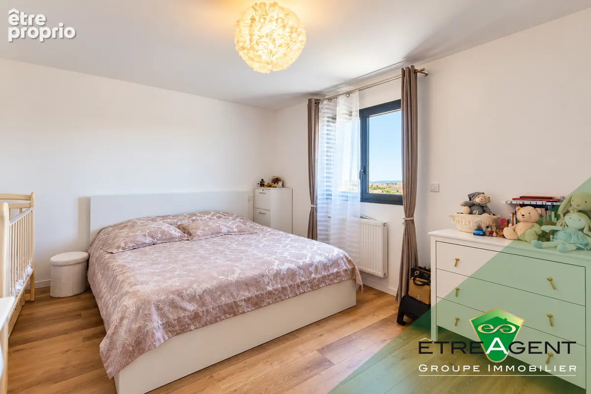 Maison GIBERVILLE - 114 m² - 4 chambres - photo 4