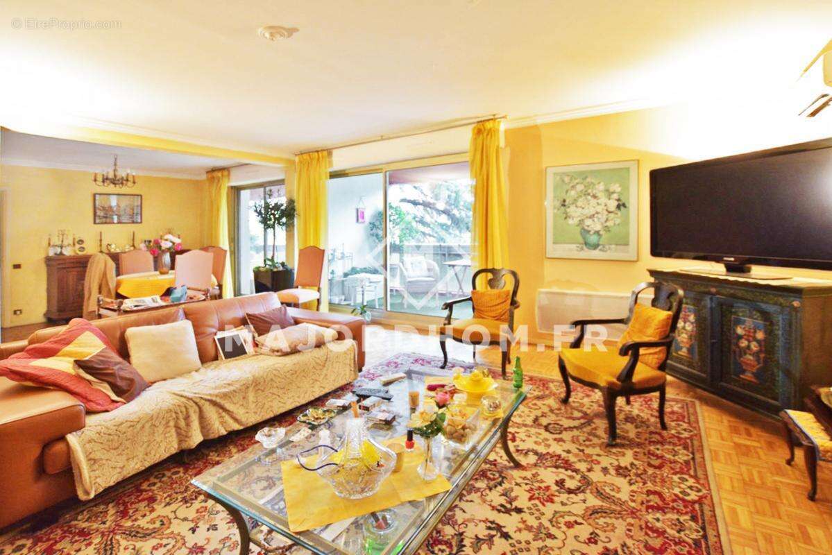 Appartement à MARSEILLE-12E