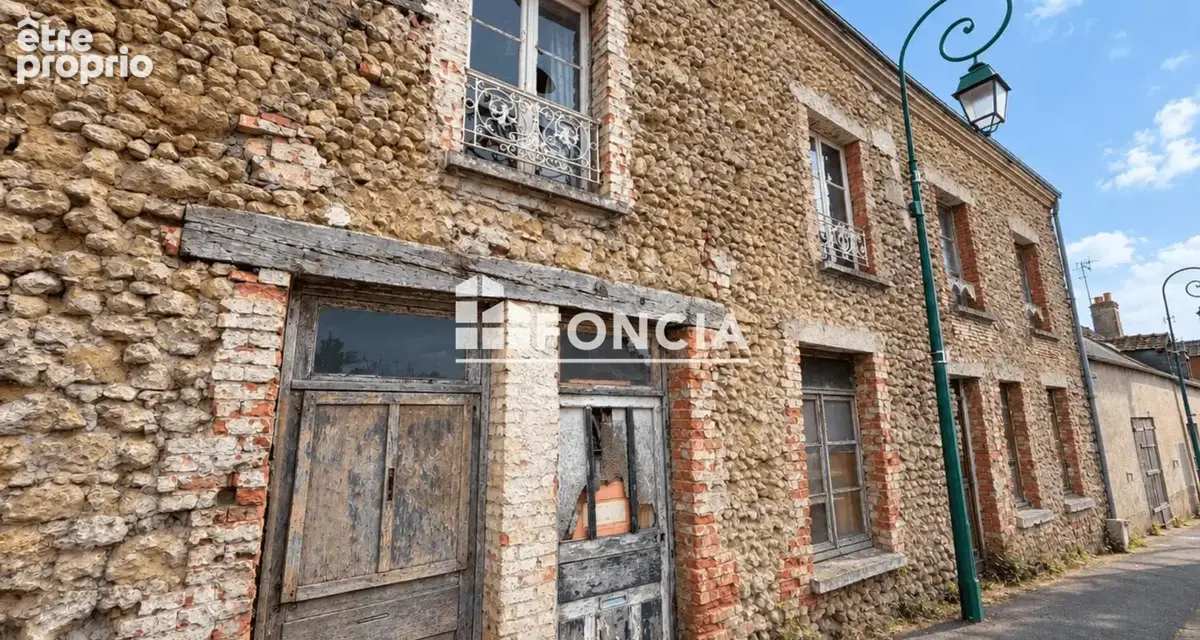 Maison à BEAUMONT-SUR-SARTHE