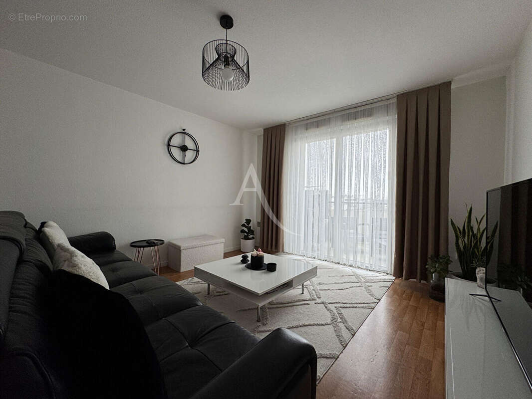 Appartement à TRELAZE