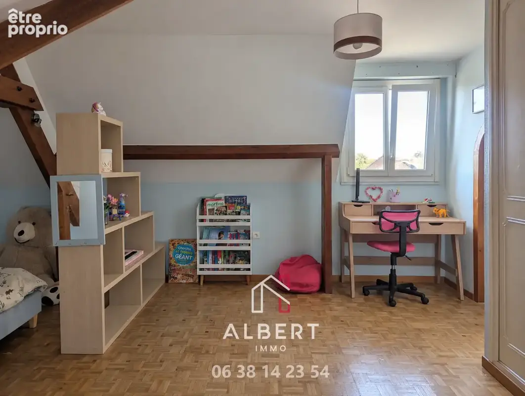 Corzé - Maison pleine de charme de 145 m2   4 chambres   Sous-sol complet et très belle parcelle - photo 14
