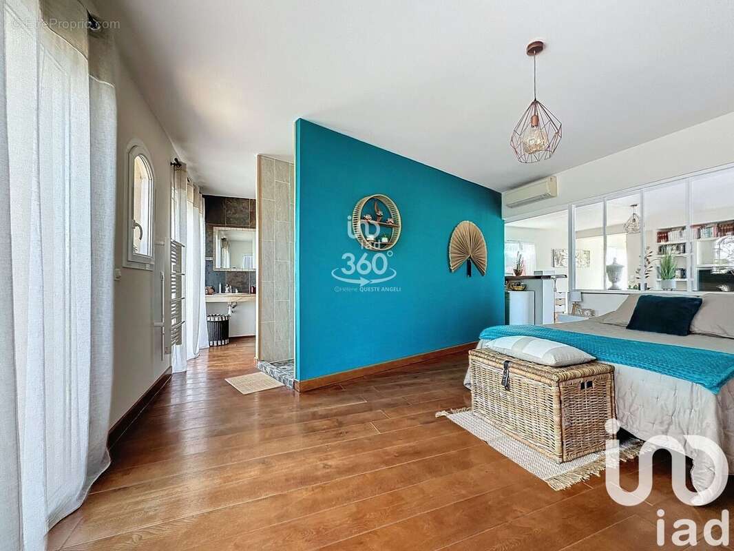 Photo 9 - Maison à CARQUEIRANNE