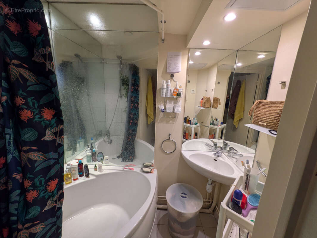 Appartement à PARIS-5E