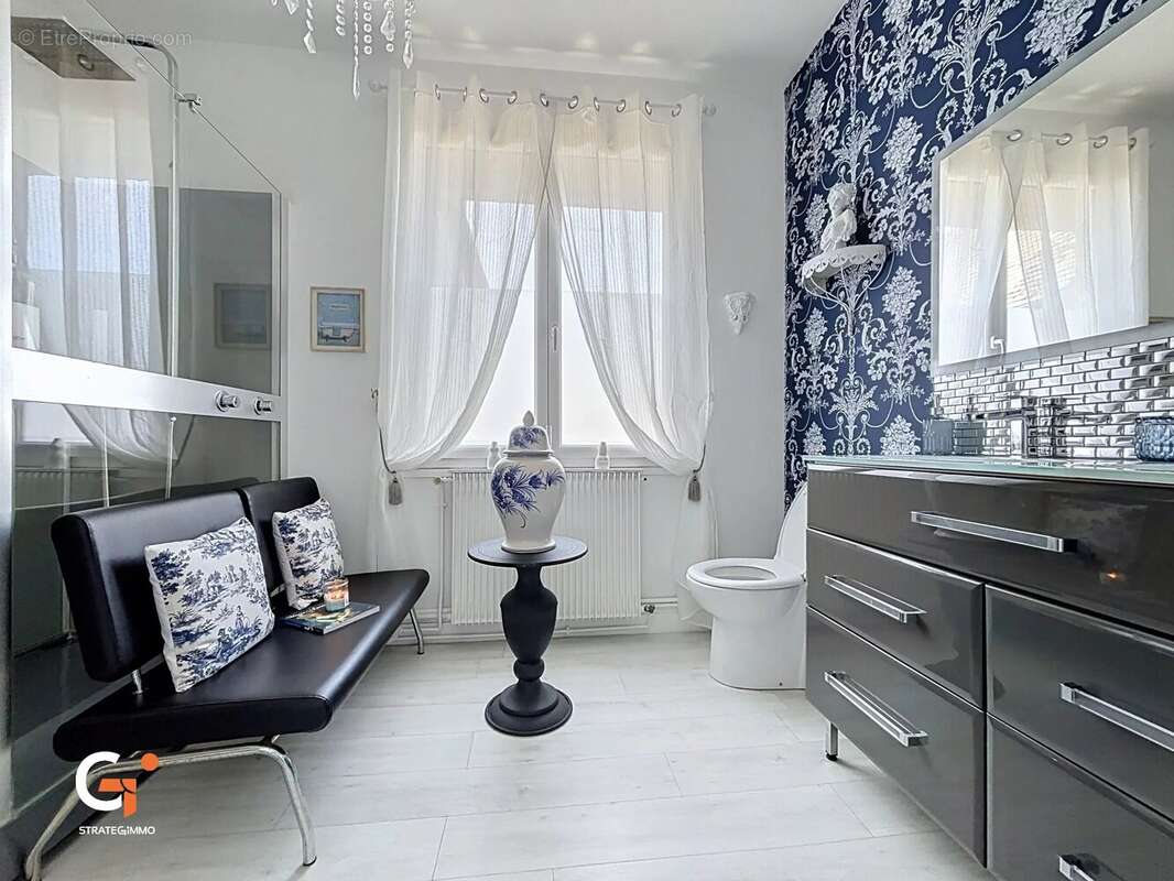 Sotteville-lès-Rouen Maison 8 pièces 147 m² - photo 23